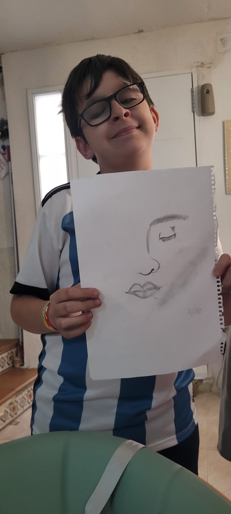 Dibujo Pokémon Inicial - Ricardo mostrando rostro